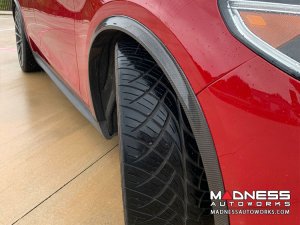 Alfa Romeo Stelvio Fender Trim - Carbon Fiber - Feroce Carbon